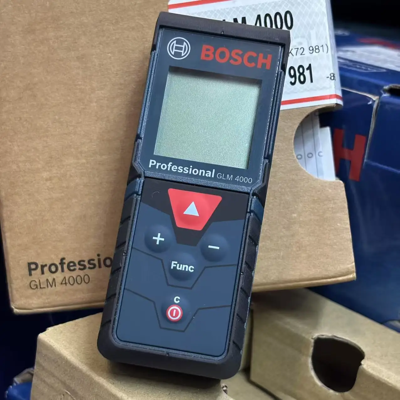 BOSCH GLM 4000 Laser Range Fin - Test Instruments 评论和价格
